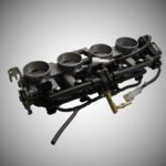 Gasklephuis, compleet met injectoren - Suzuki GSX 1000 - Afbeelding 2